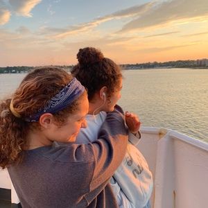 Meet your Posher, Maria